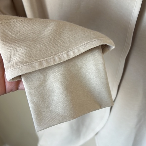 Nike beige reversible maternity turtleneck NWT - Picture 8 of 11